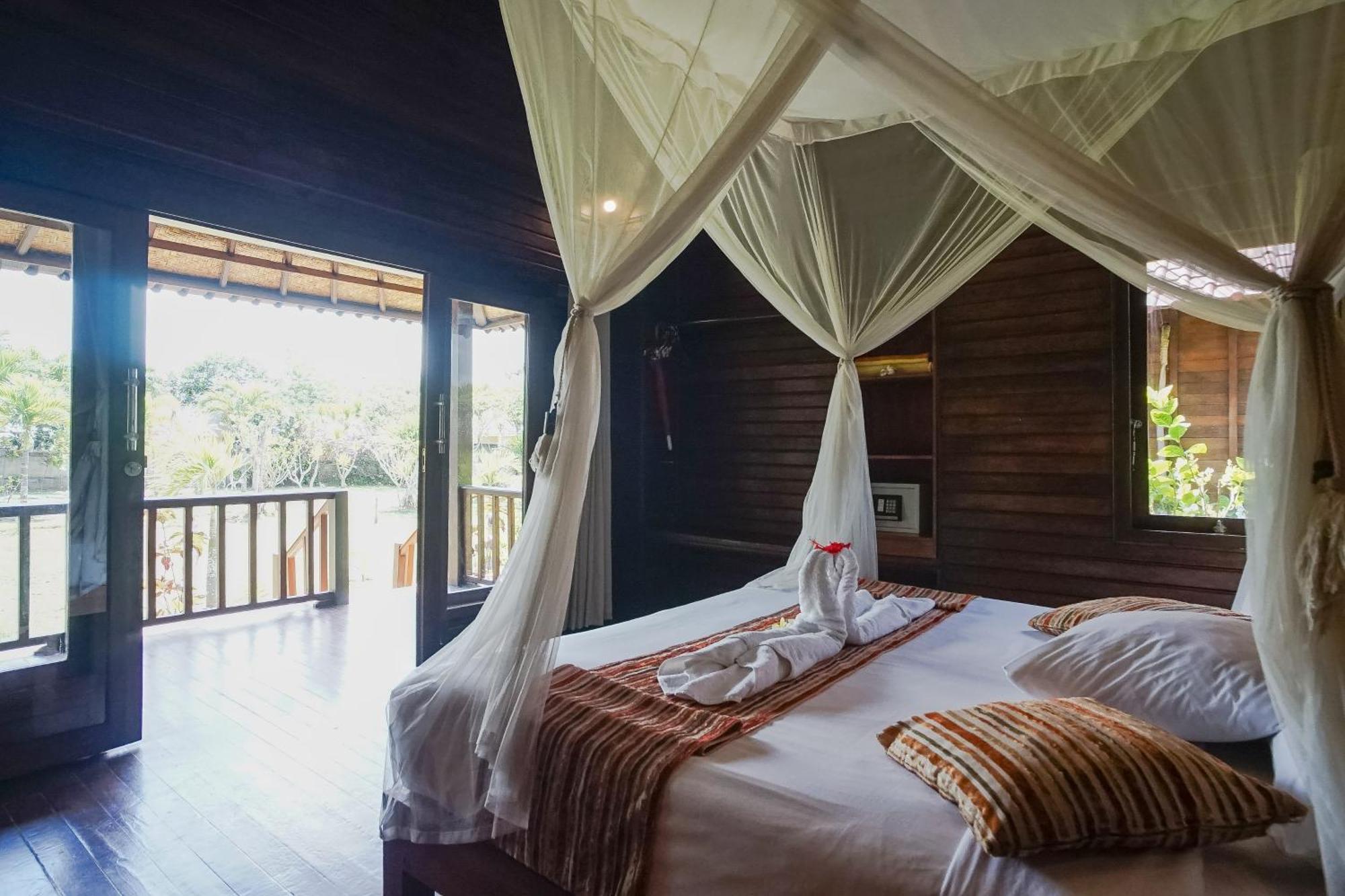 Abian Huts Dream Beach Lembongan Нуса Лембонган Екстериор снимка