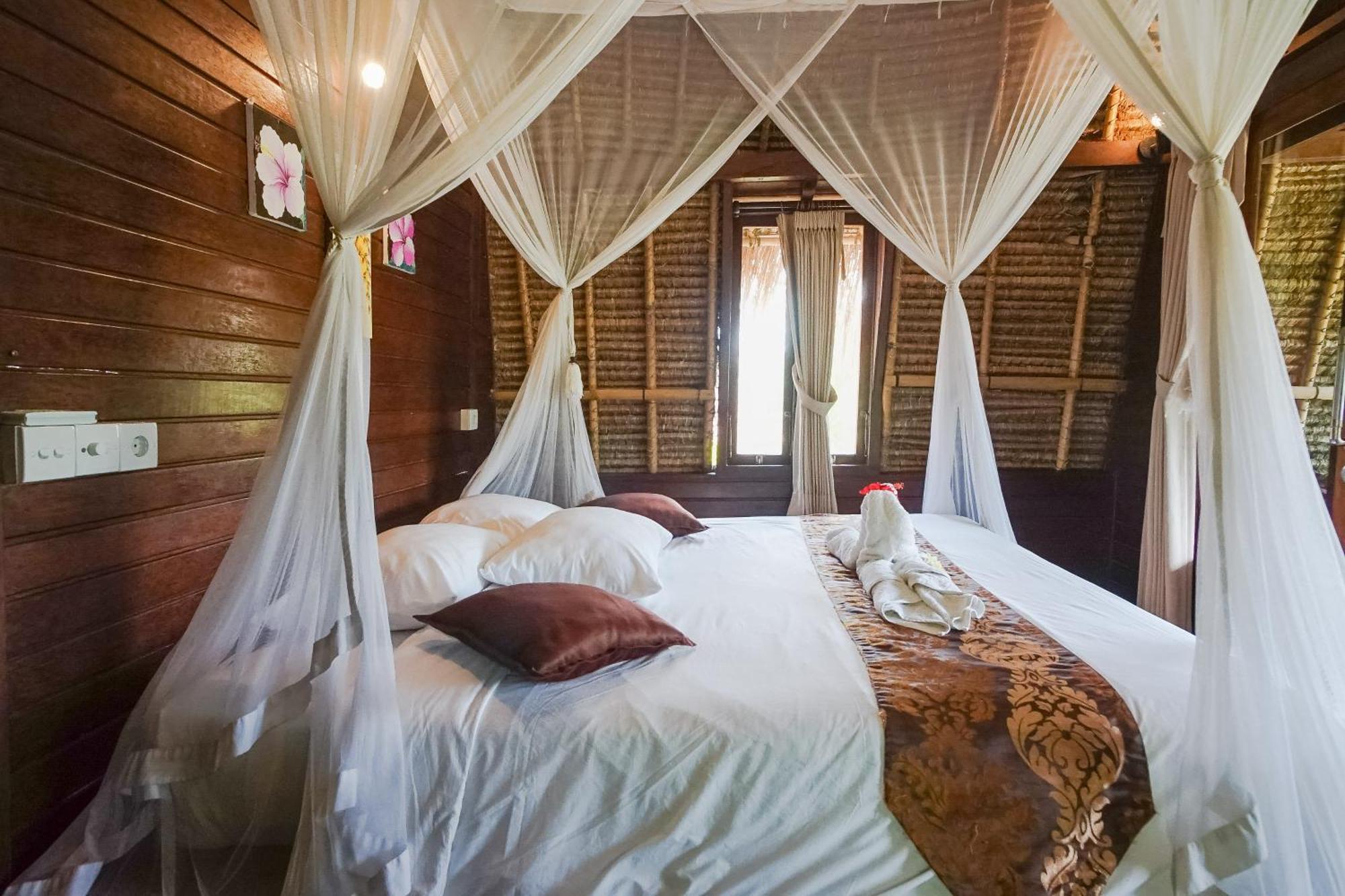 Abian Huts Dream Beach Lembongan Нуса Лембонган Екстериор снимка
