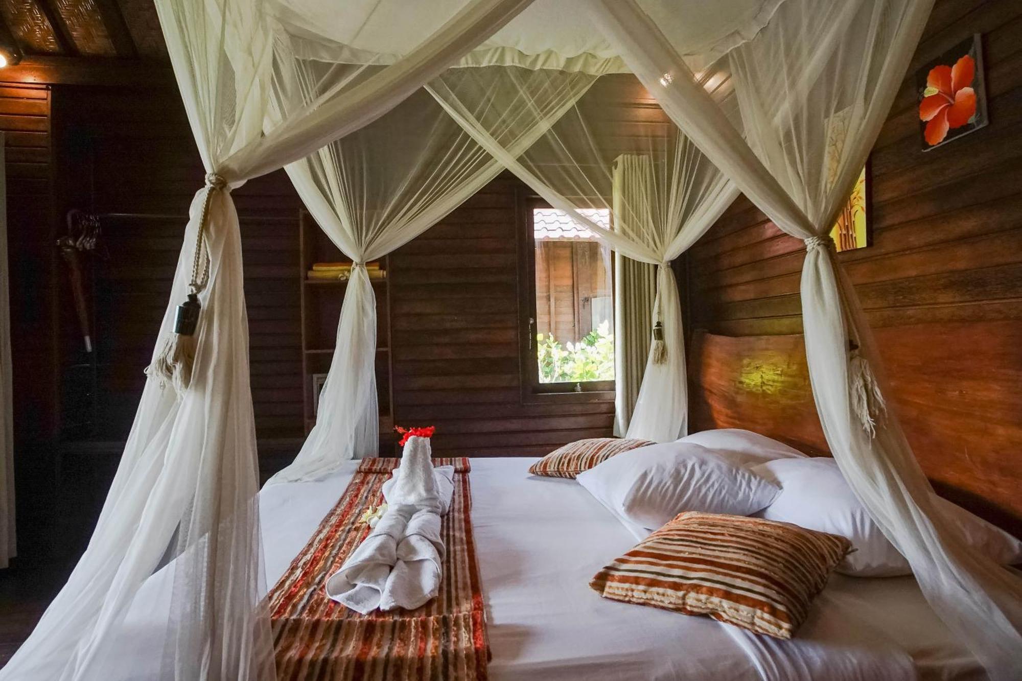 Abian Huts Dream Beach Lembongan Нуса Лембонган Екстериор снимка