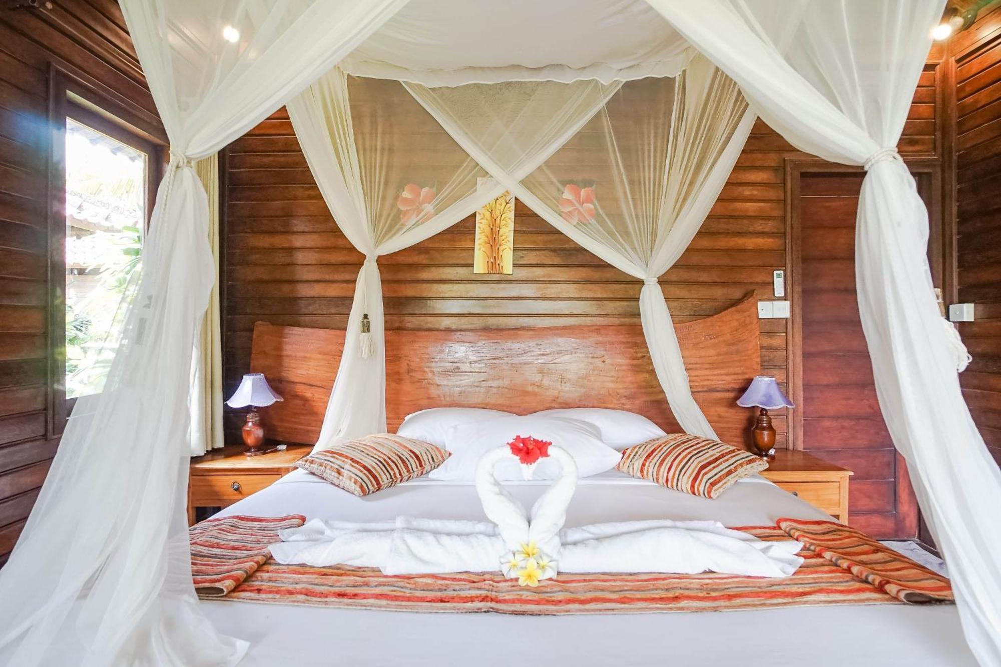 Abian Huts Dream Beach Lembongan Нуса Лембонган Екстериор снимка