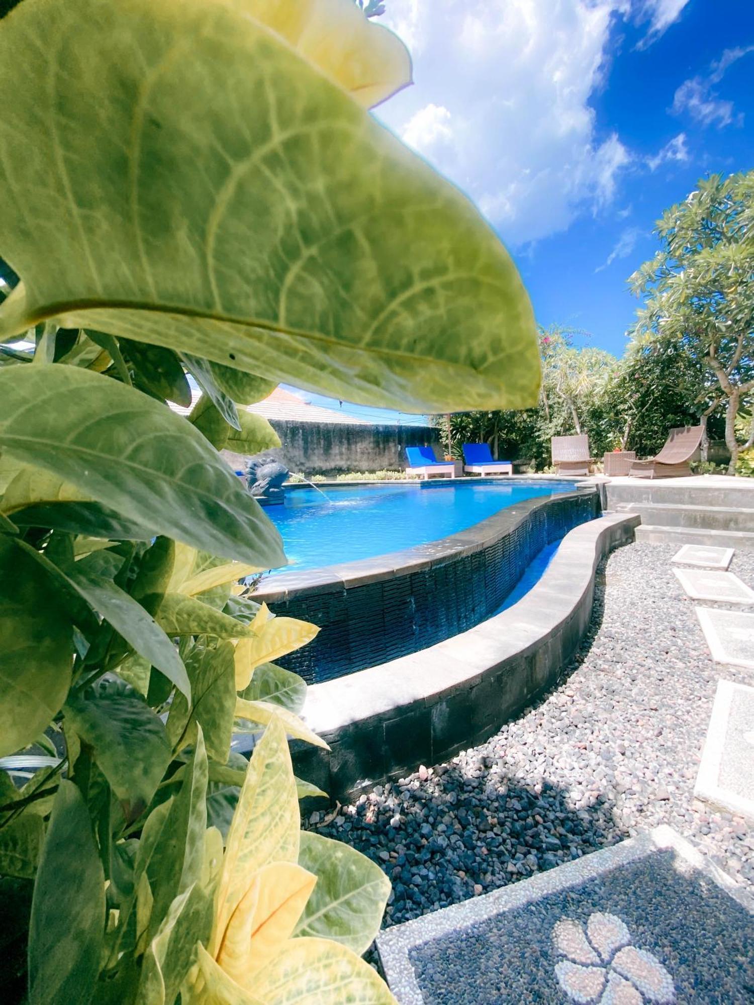 Abian Huts Dream Beach Lembongan Нуса Лембонган Екстериор снимка