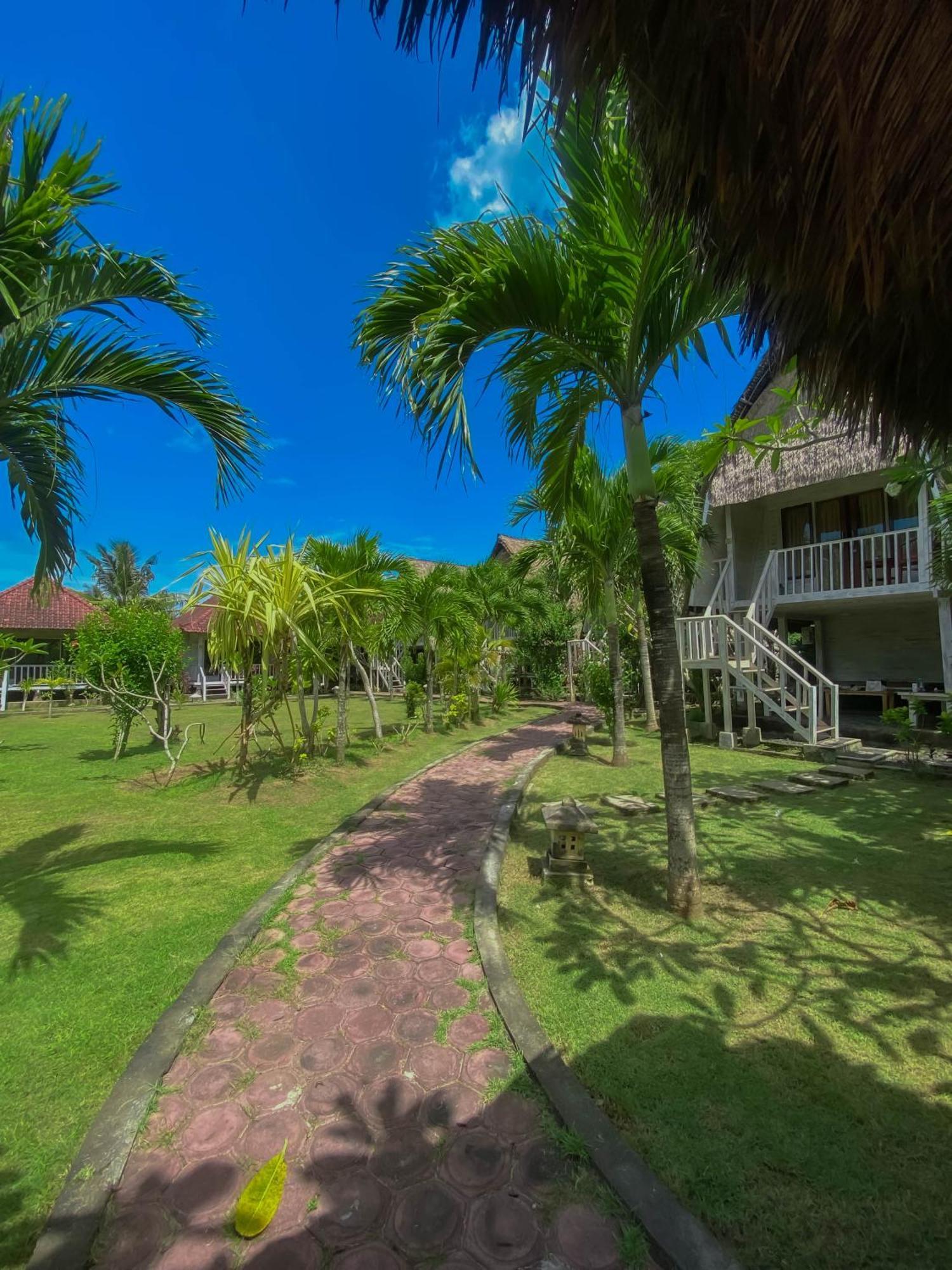 Abian Huts Dream Beach Lembongan Нуса Лембонган Екстериор снимка