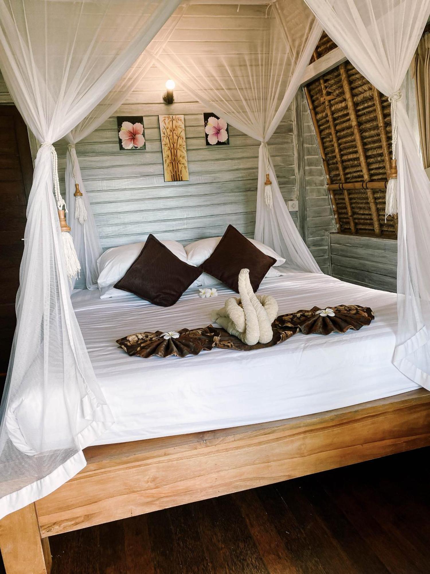 Abian Huts Dream Beach Lembongan Нуса Лембонган Екстериор снимка