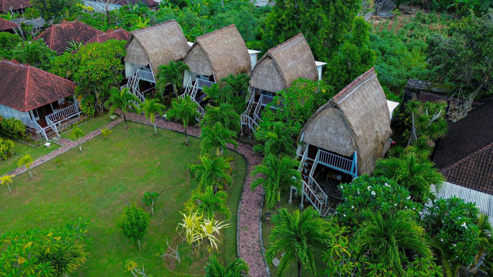 Abian Huts Dream Beach Lembongan Нуса Лембонган Екстериор снимка